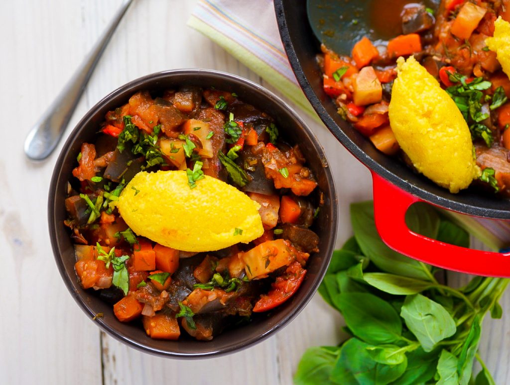 aubergine stew with polenta